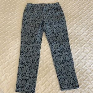 Chico’s So Slimming Girlfriend Ankle blue paisley pants, 00 Regular